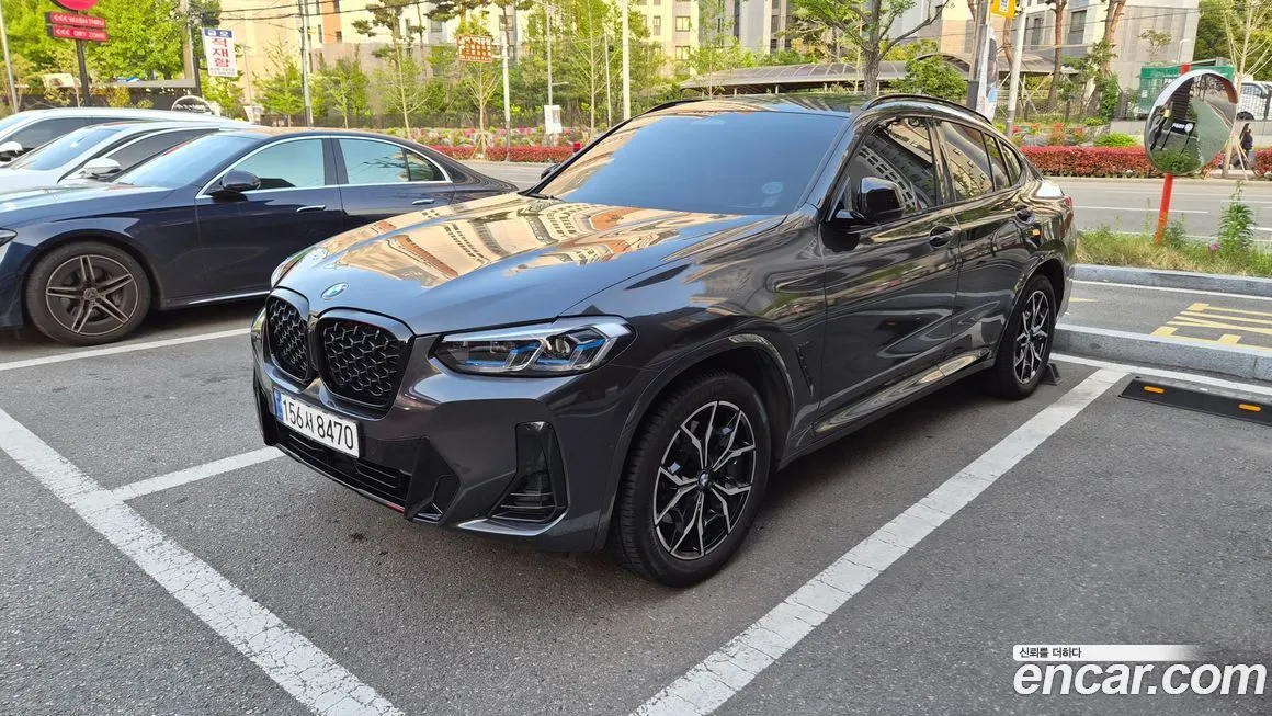 BMW X4 — фото 10
