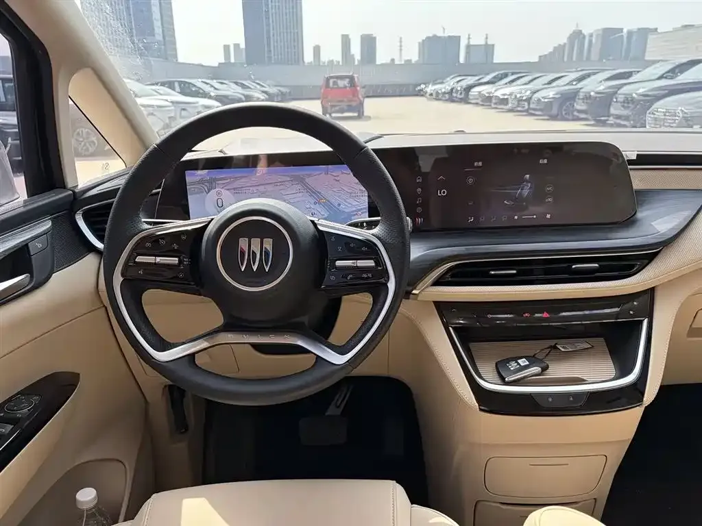 Buick GL8 Hybrid — фото 6