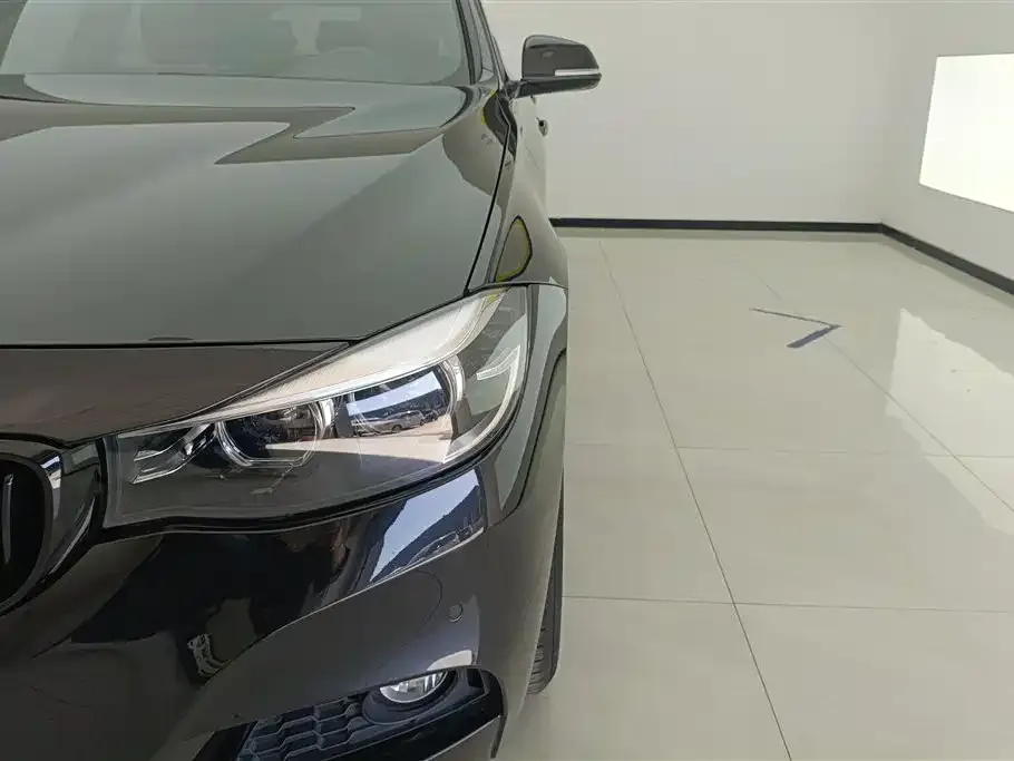 BMW 3 Series GT — фото 6