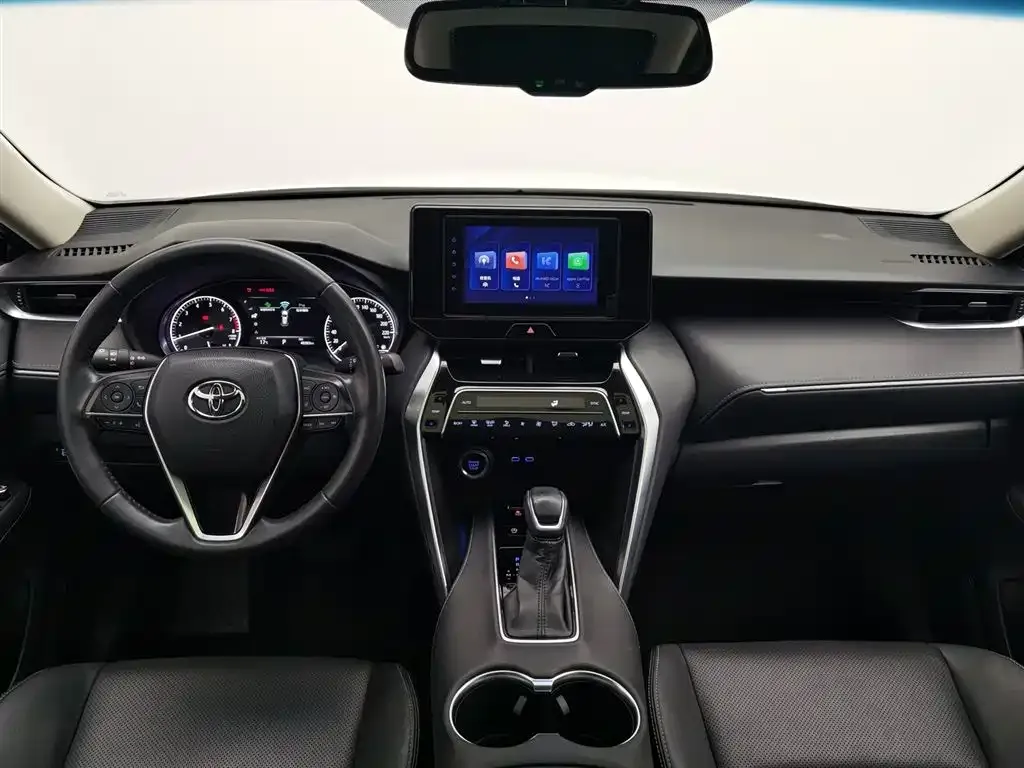Toyota Harrier — фото 10