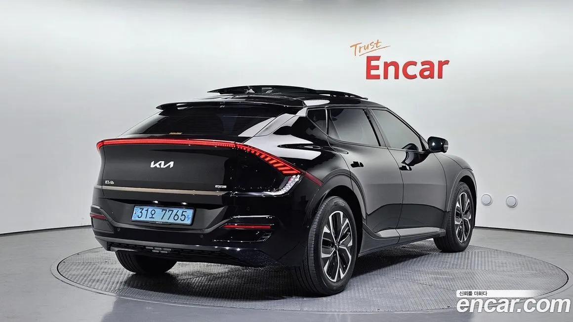 Kia EV6 — фото 5