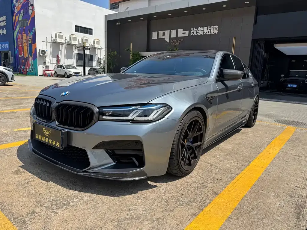 BMW 5 Series (Import) — фото 1