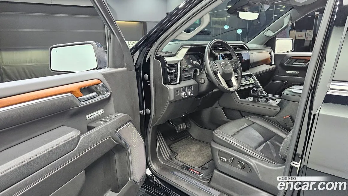 GMC Sierra — фото 8