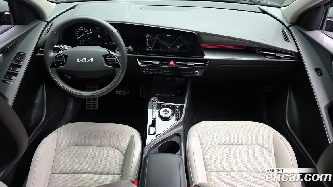 Kia Niro — фото 6