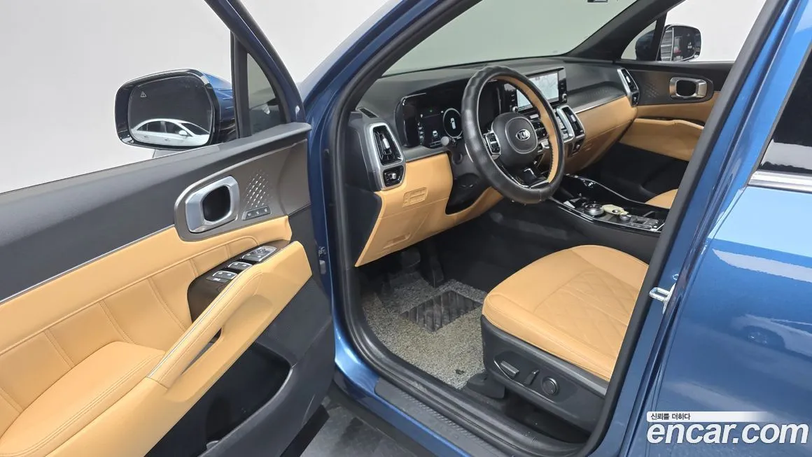 Kia Sorento — фото 8