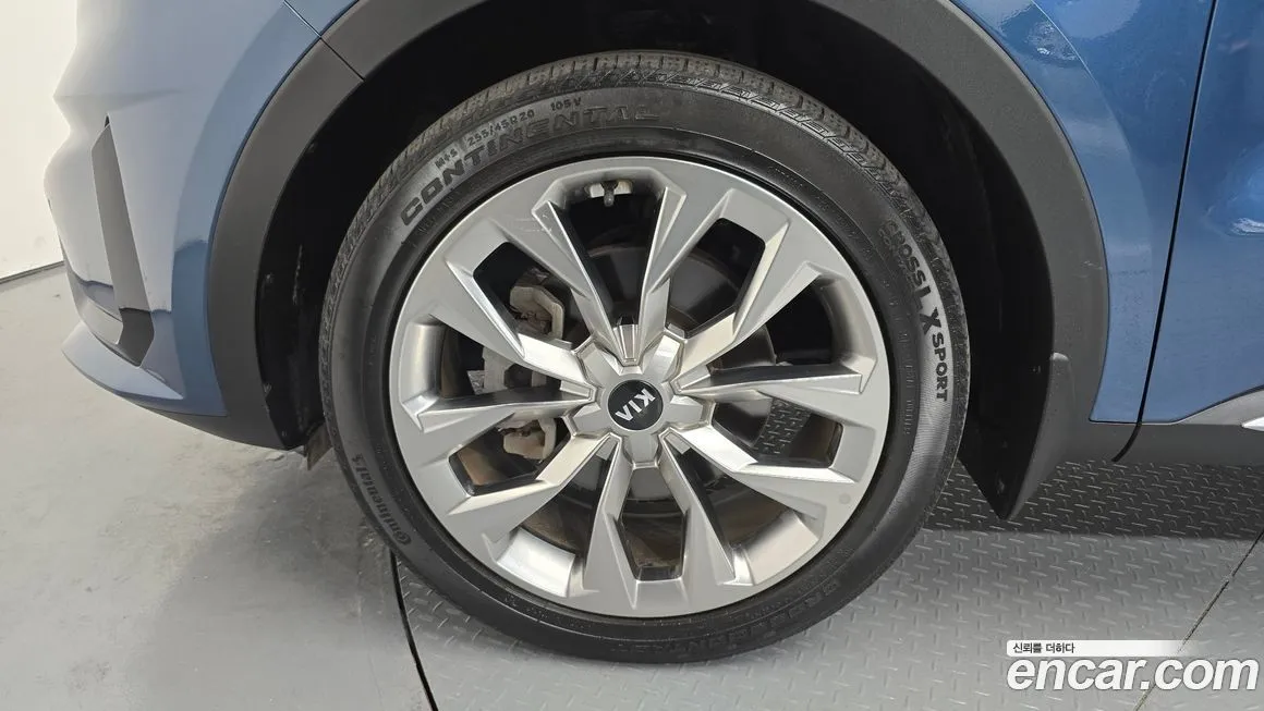Kia Sorento — фото 6