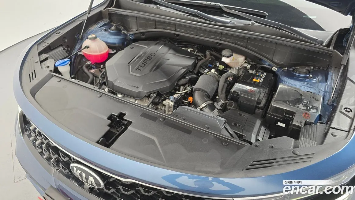 Kia Sorento — фото 9