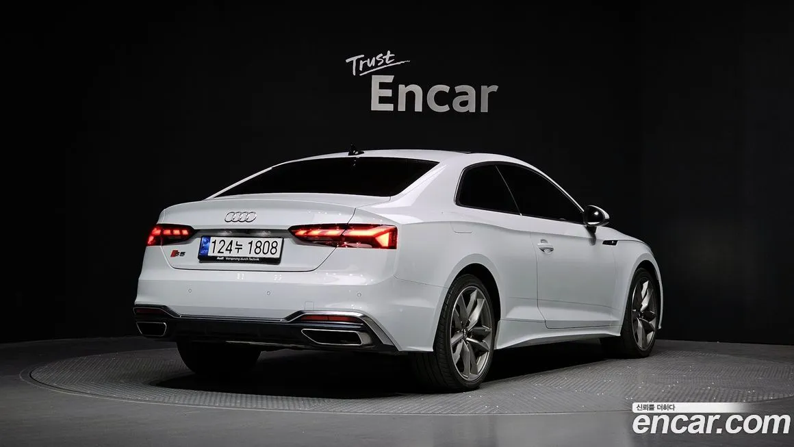 Audi A5 — фото 5