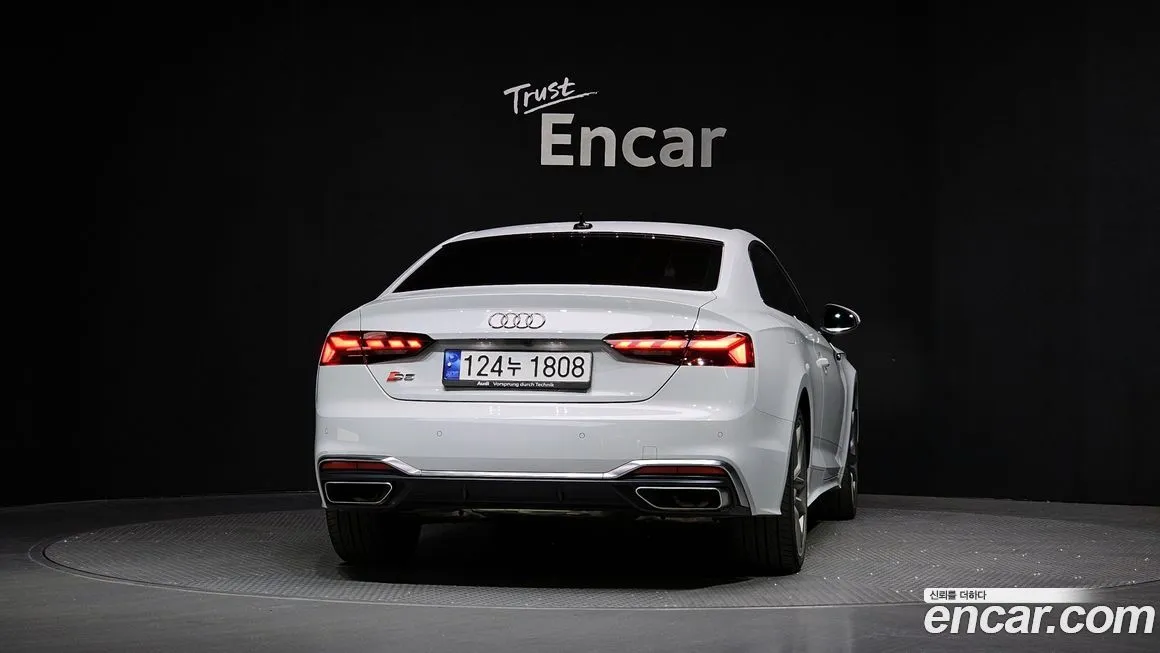 Audi A5 — фото 2
