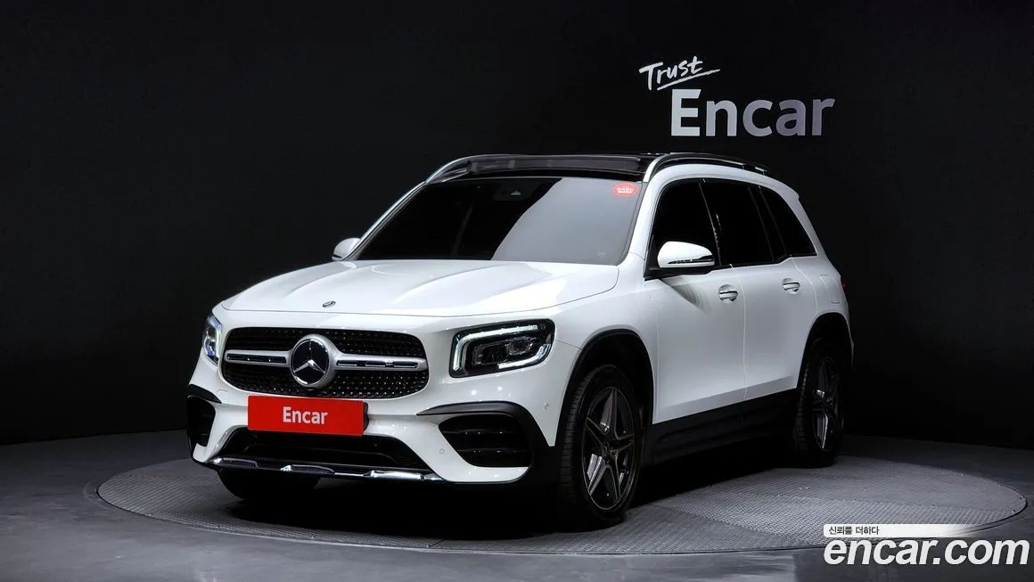 Mercedes-Benz GLB-Class — фото 1