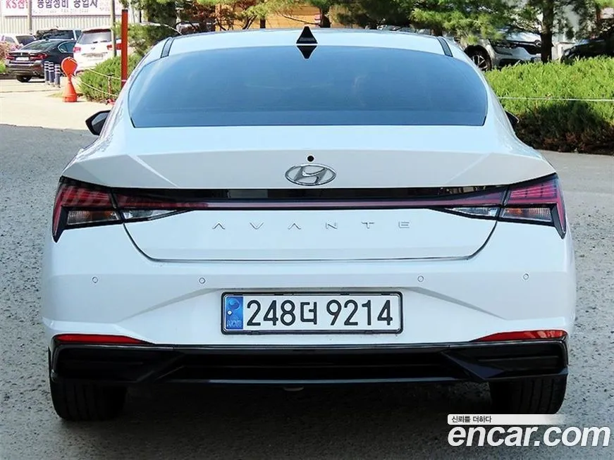 Hyundai AVANTE — фото 10