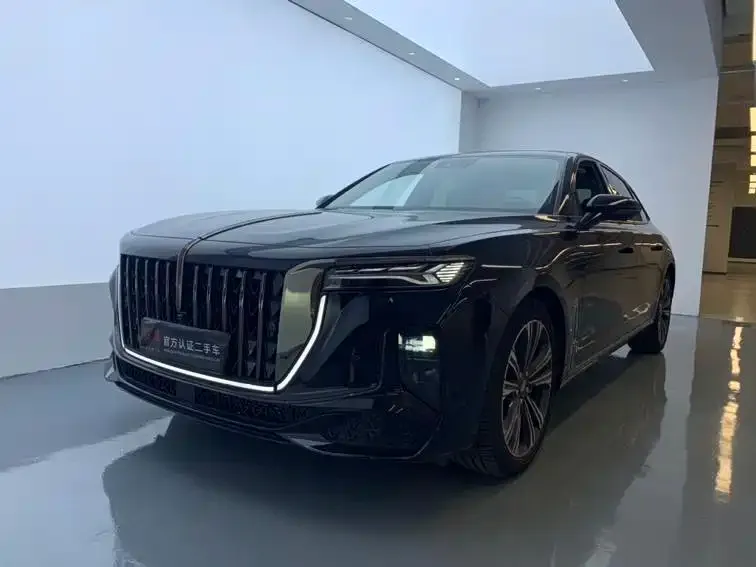 Hongqi H9 — фото 1