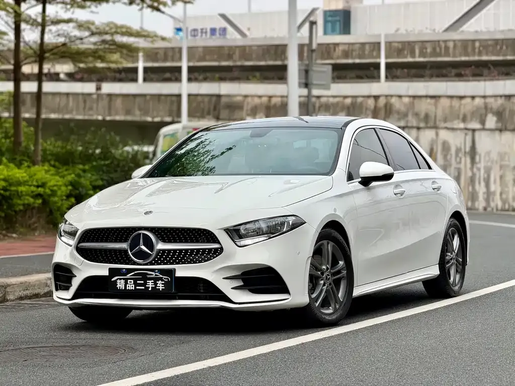 Mercedes-Benz A-Class — фото 1