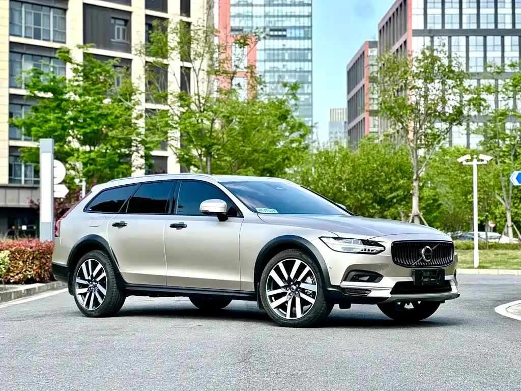 Volvo V90 — фото 6
