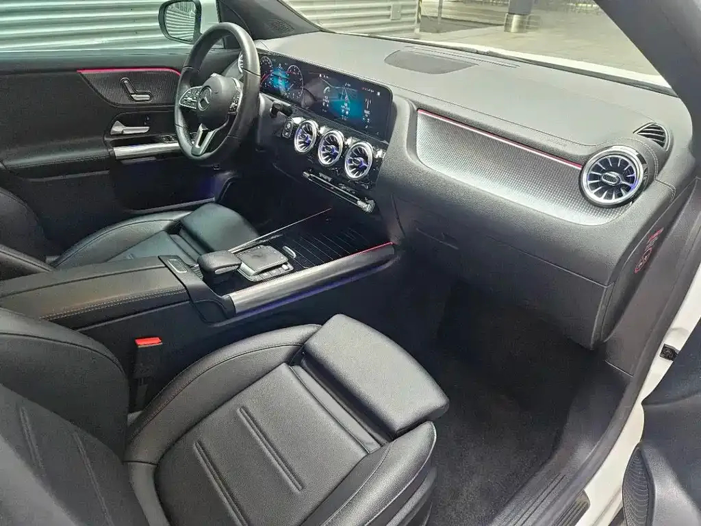 Mercedes-Benz GLA — фото 4