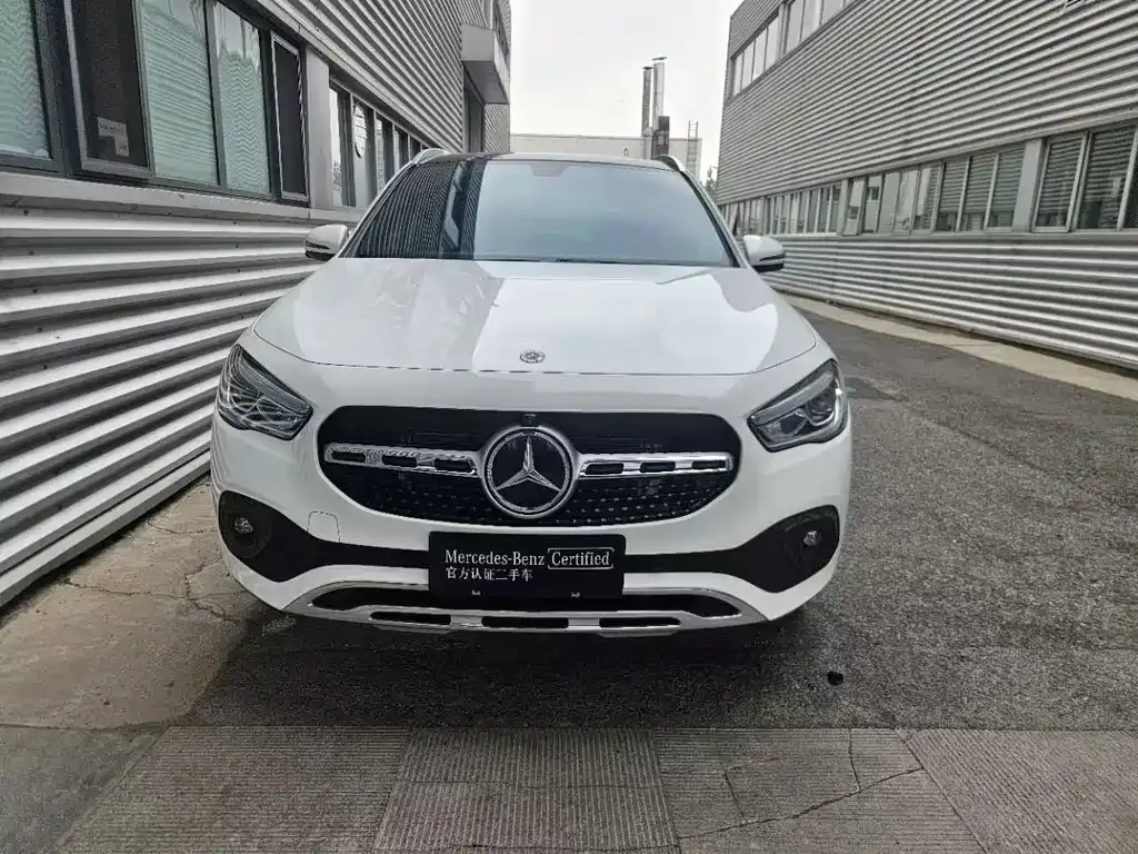 Mercedes-Benz GLA — фото 9