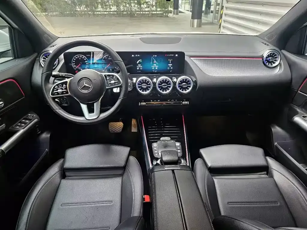 Mercedes-Benz GLA — фото 5