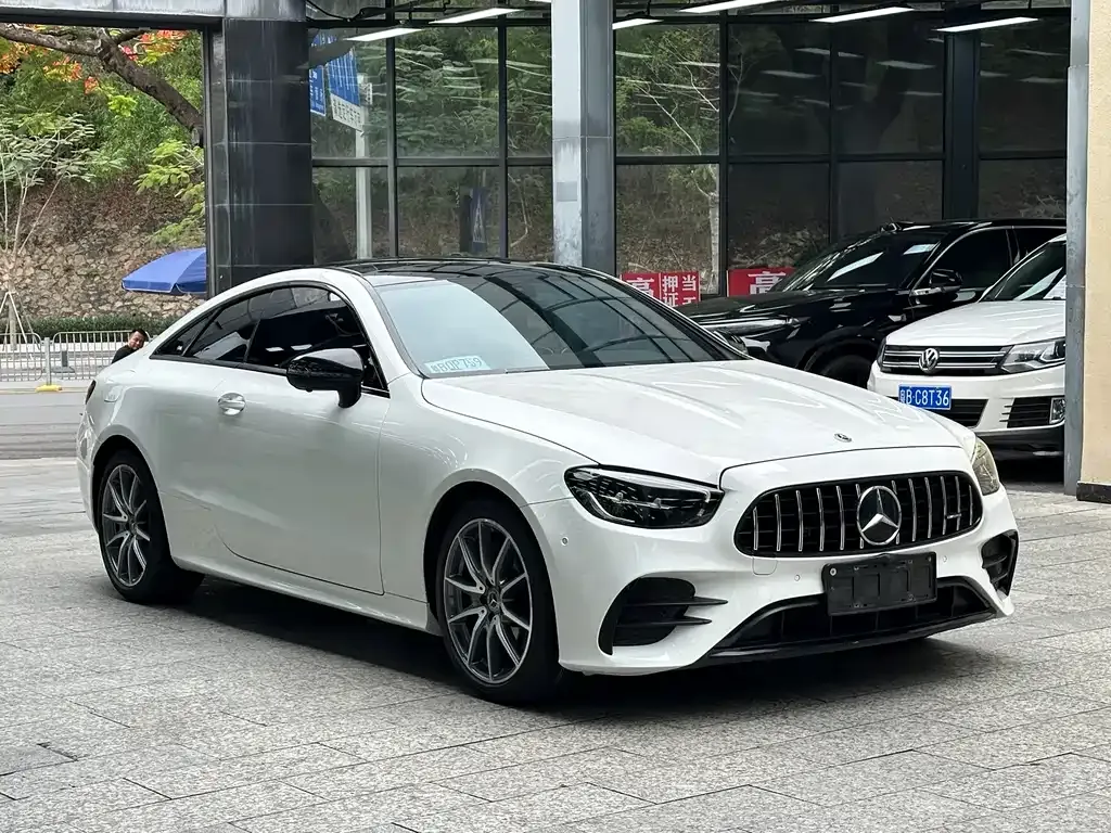 Mercedes-Benz E-Class (Import) — фото 9