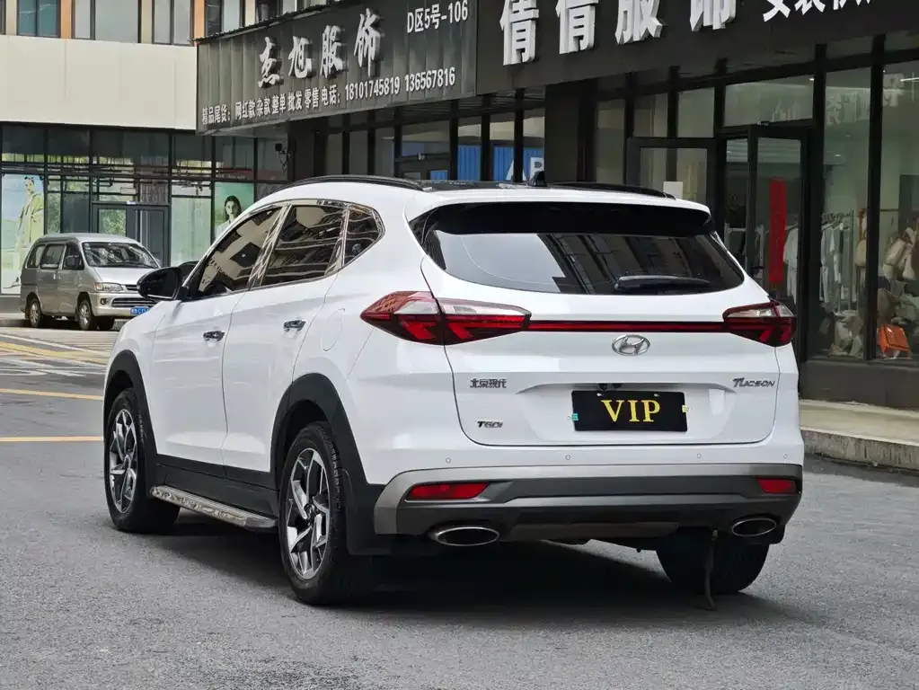 Hyundai Tucson — фото 5
