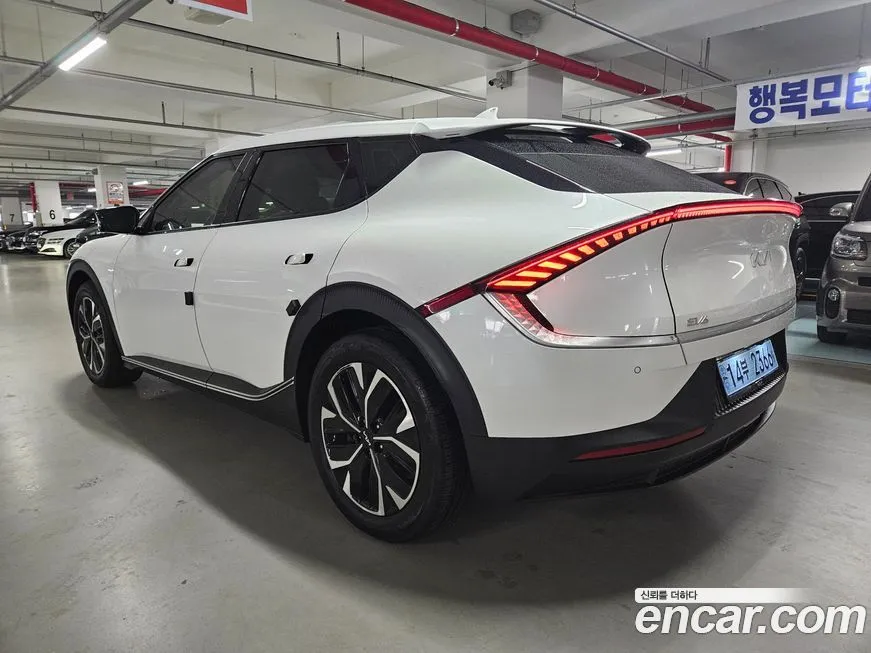 Kia EV6 — фото 4