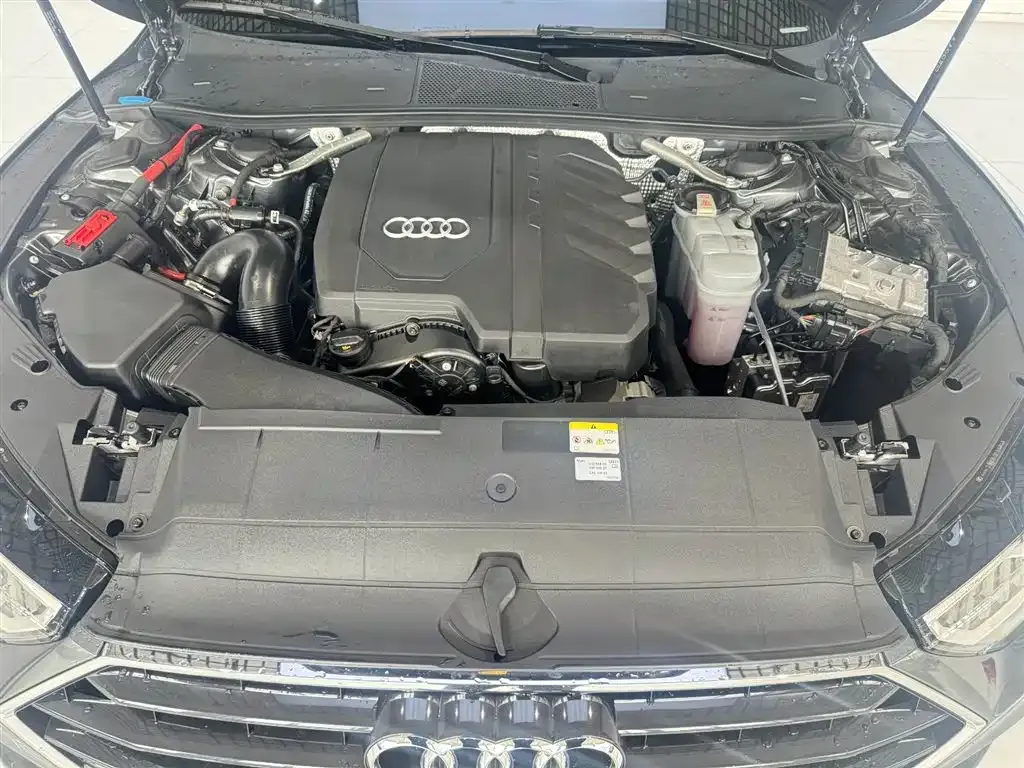 Audi A7 — фото 10