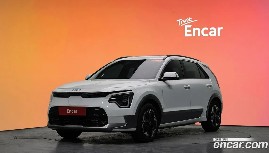 Kia Niro — фото 1