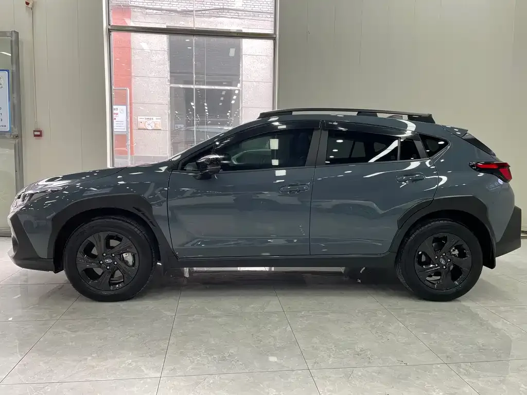 Subaru Crosstrek — фото 5
