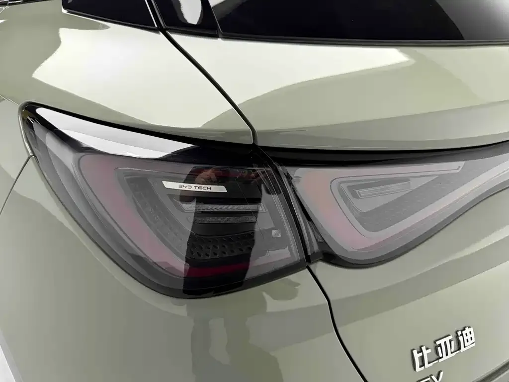 BYD Seal 06GT — фото 4