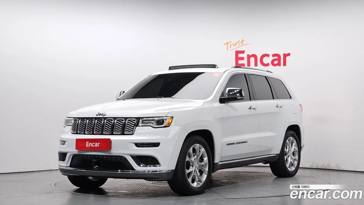 Jeep Cherokee — фото 1