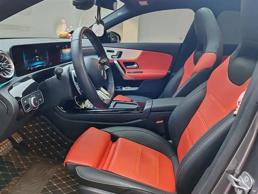 Mercedes-Benz CLA AMG — фото 8