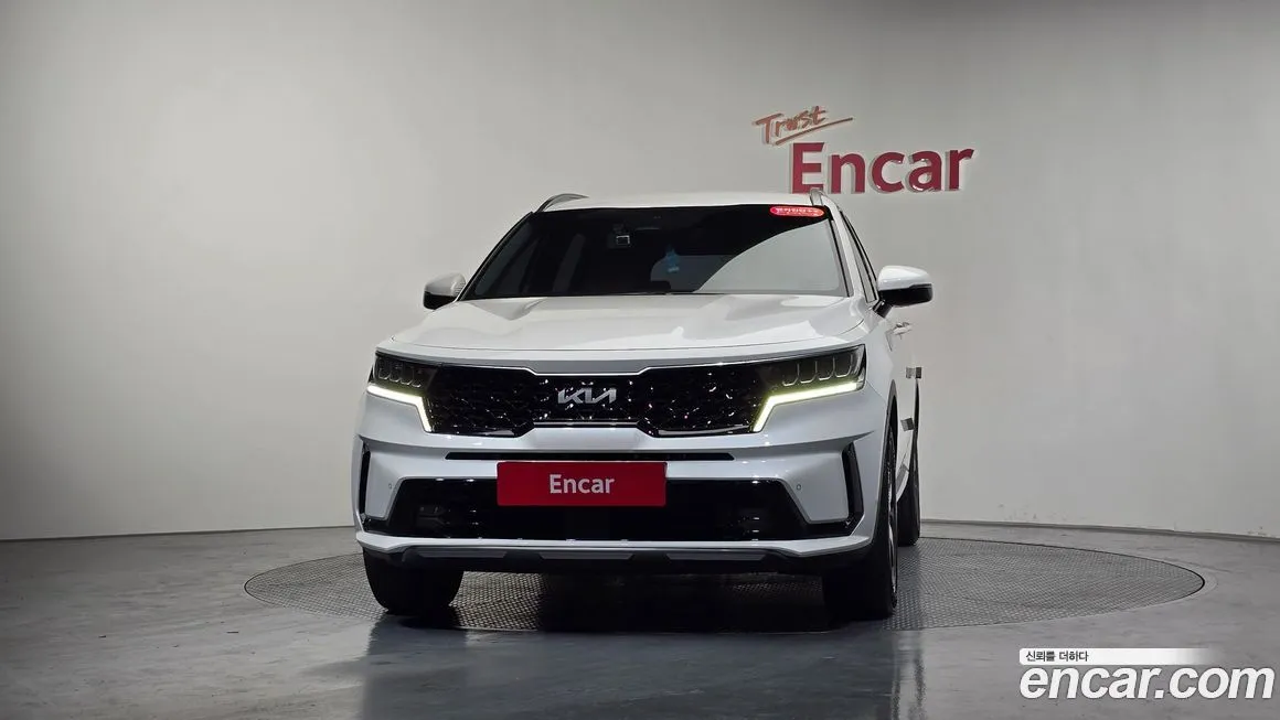 Kia Sorento — фото 4