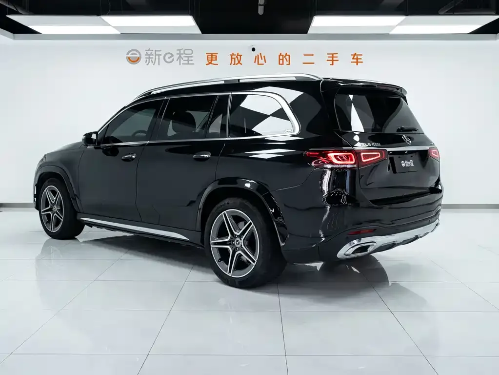Mercedes-Benz GLS — фото 4