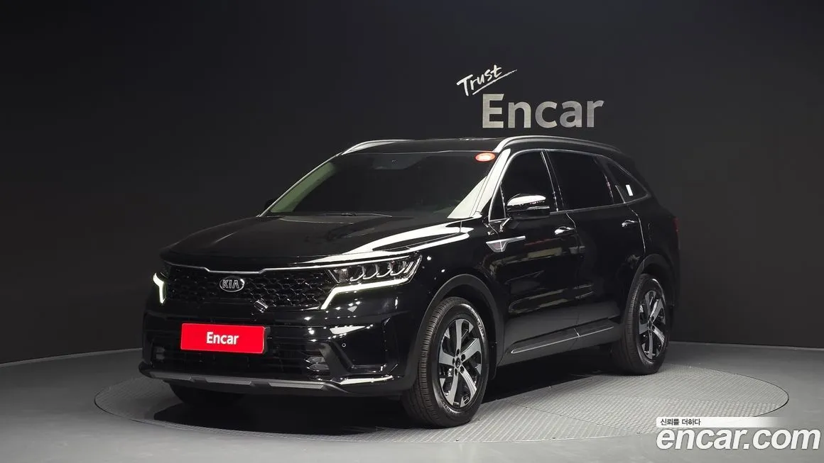 Kia Sorento — фото 1