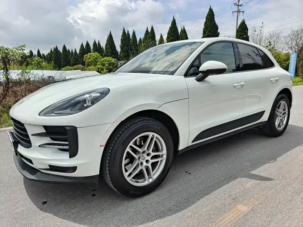 Porsche Macan — фото 10
