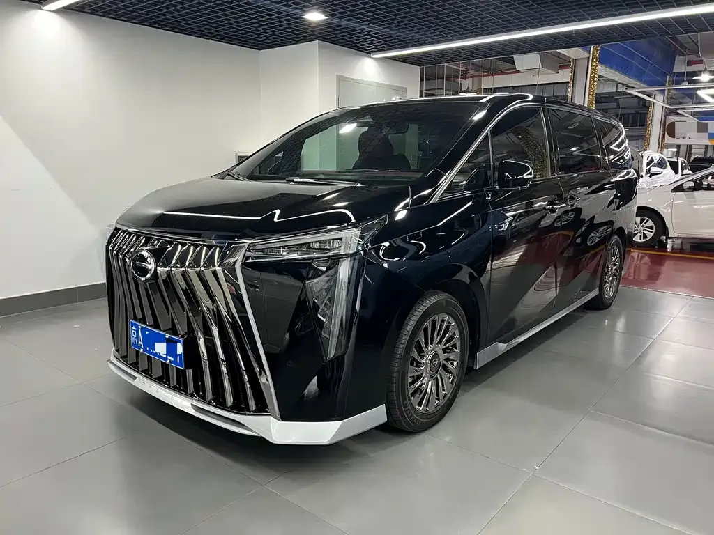 GAC Motor Trumpchi M8 — фото 1