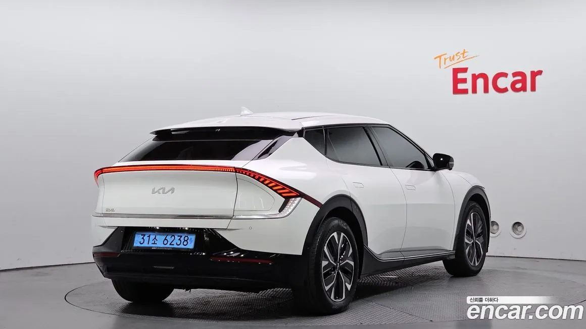 Kia EV6 — фото 3