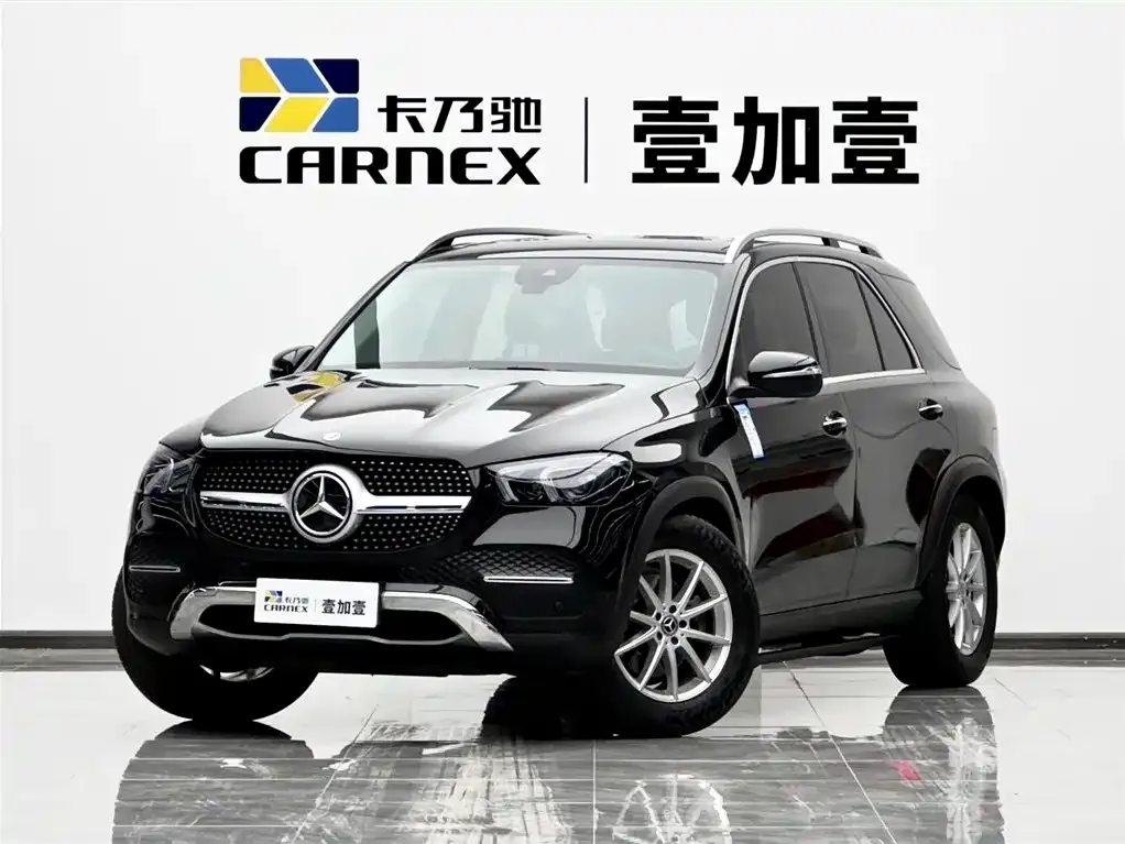 Mercedes-Benz GLE — фото 1