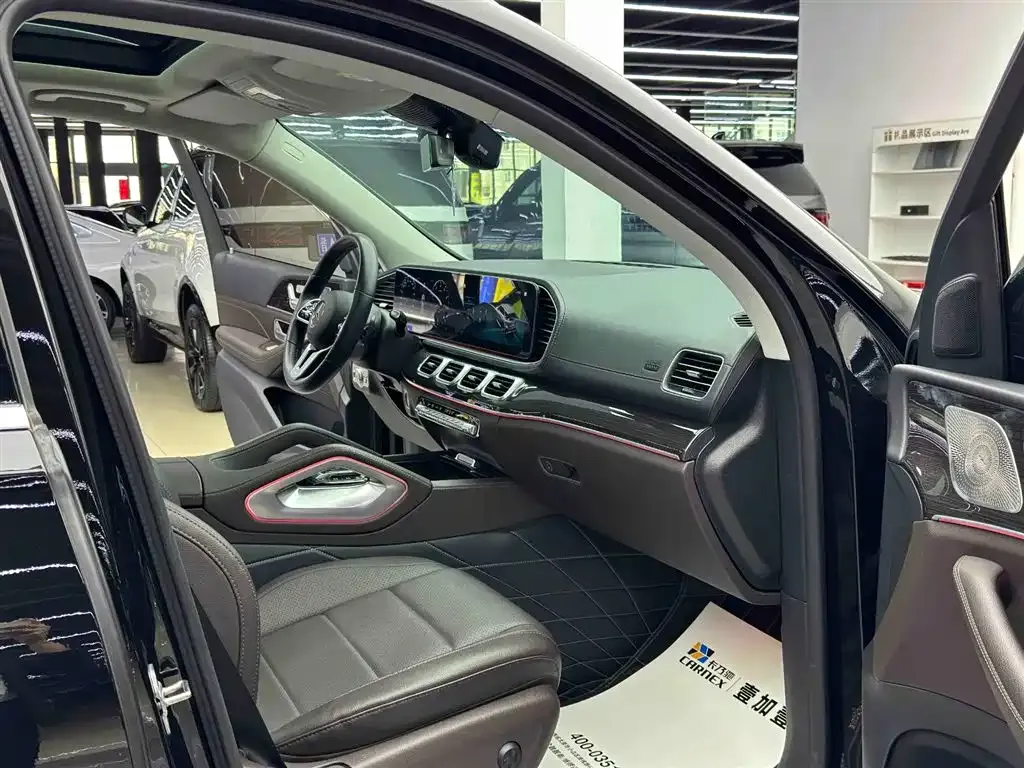 Mercedes-Benz GLE — фото 9