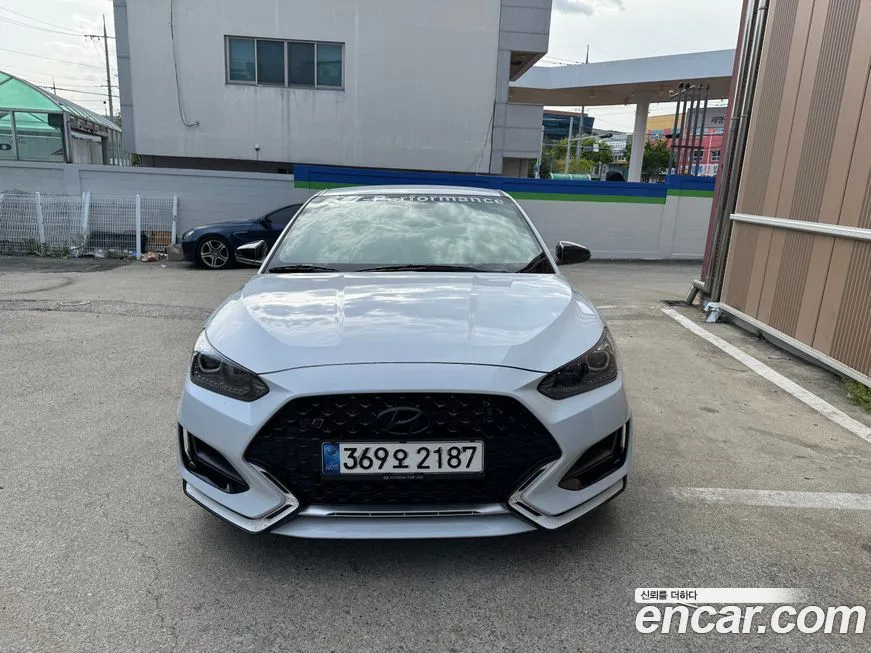 Hyundai Veloster — фото 1