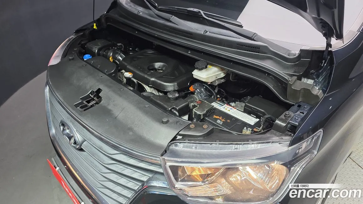 Hyundai Starex — фото 10