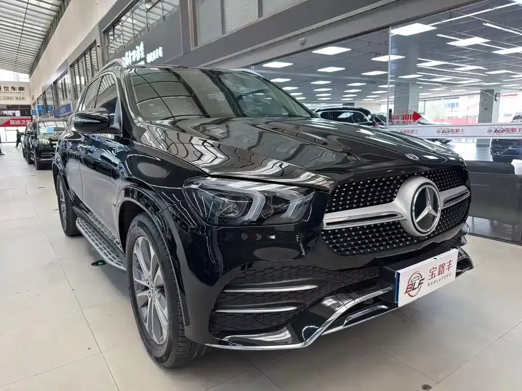 Mercedes-Benz GLE — фото 5