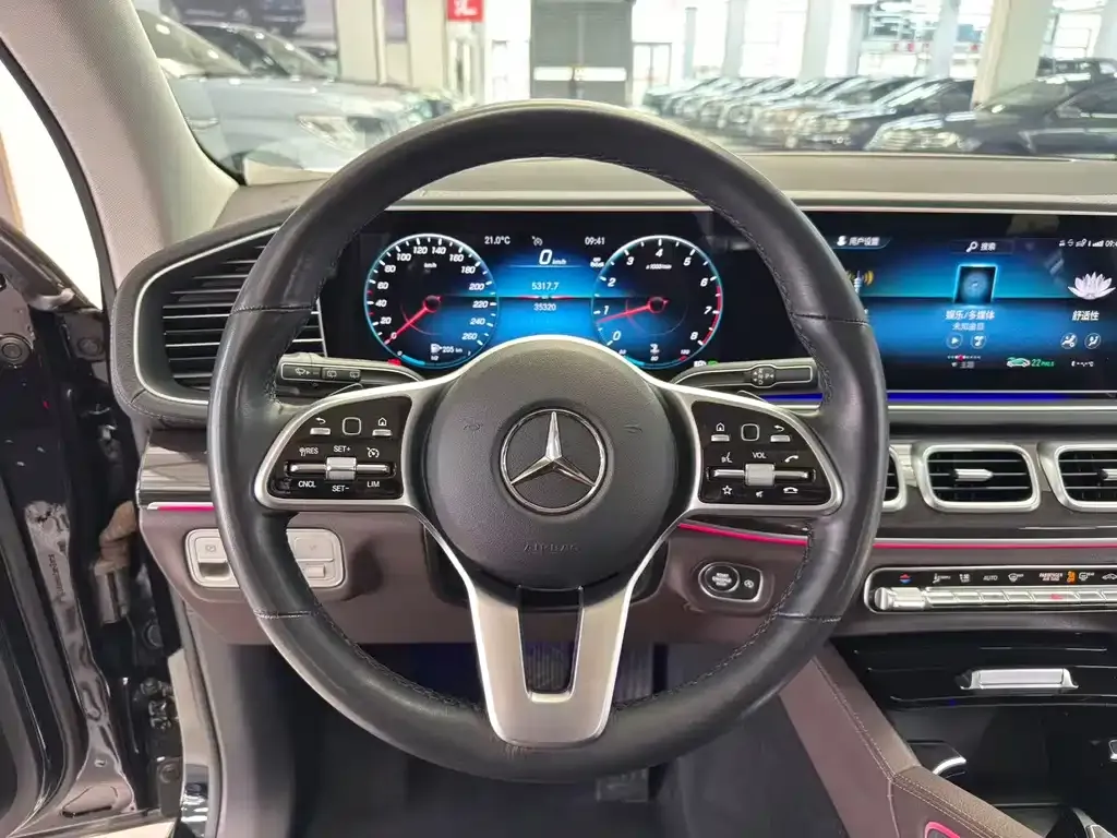 Mercedes-Benz GLE — фото 4