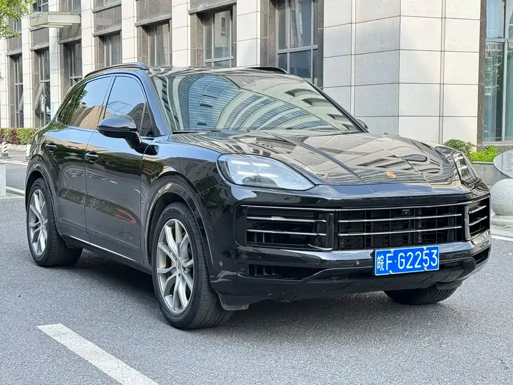 Porsche Cayenne — фото 5