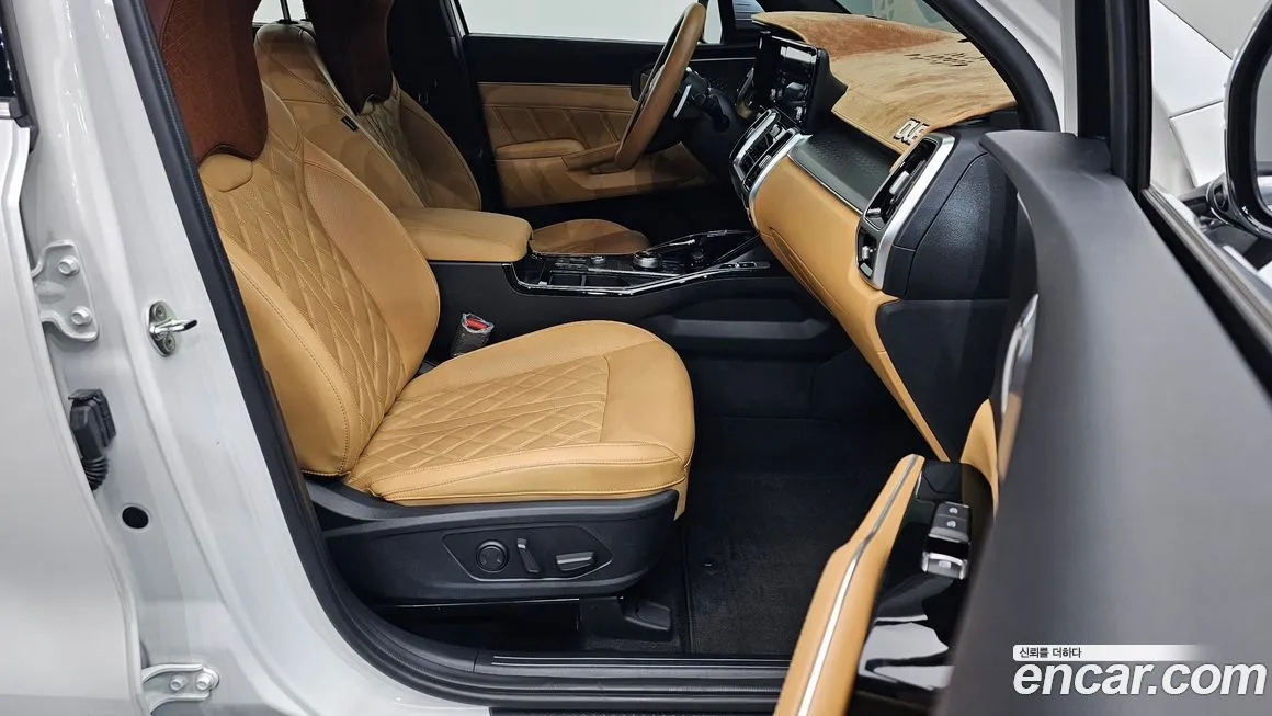 Kia Sorento — фото 9