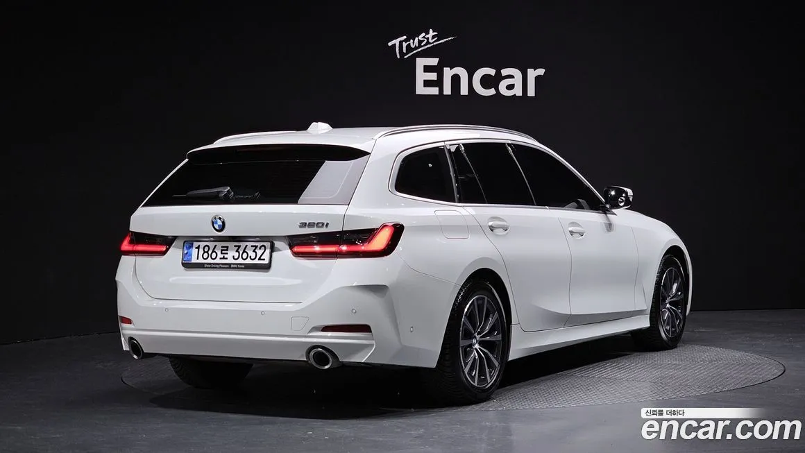 BMW 3-Series — фото 3