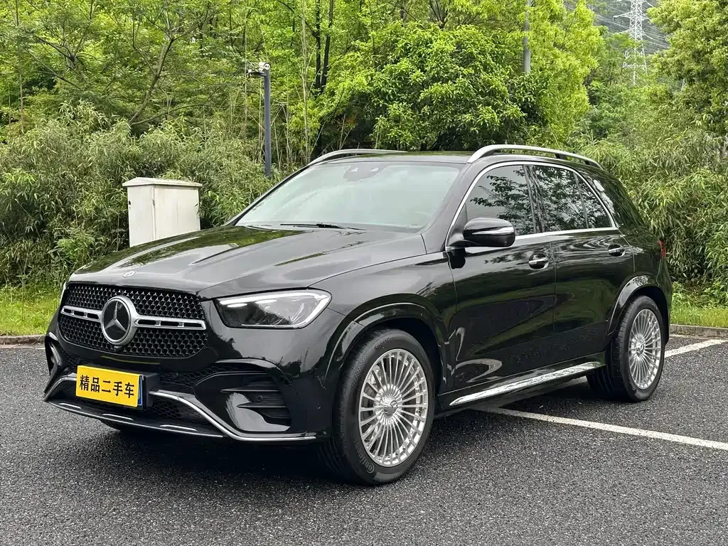 Mercedes-Benz GLE — фото 1