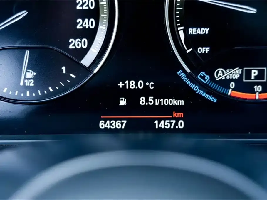 BMW X1 — фото 10