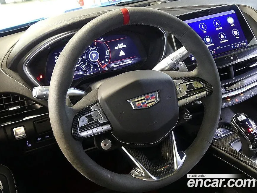 Cadillac CT5-V — фото 8