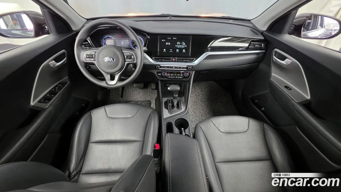 Kia Niro — фото 6