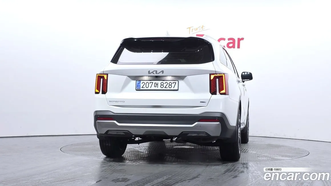Kia Sorento — фото 10